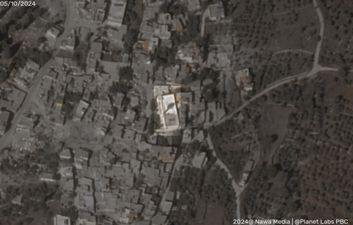 Animated image showing the mosque before, during and after bulldozing